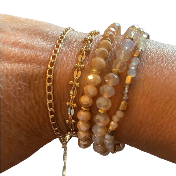 5 Piece Neutral Toned Bracelet Set - Picture 2 of 4